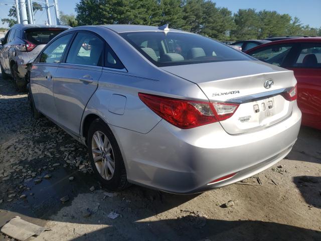 Photo 2 VIN: 5NPEB4AC3CH471759 - HYUNDAI SONATA GLS 