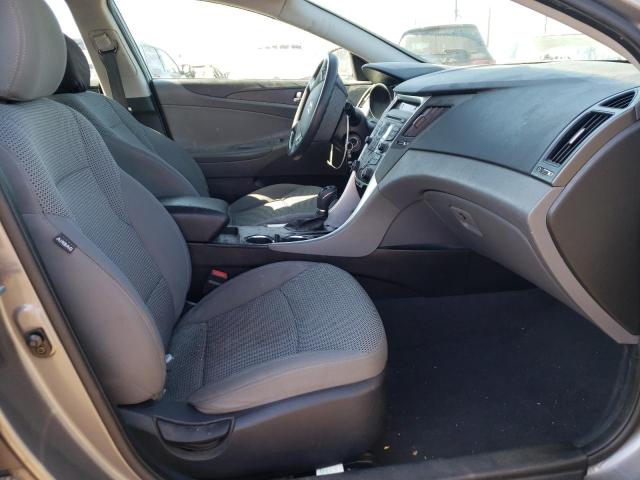 Photo 4 VIN: 5NPEB4AC3CH478596 - HYUNDAI SONATA GLS 