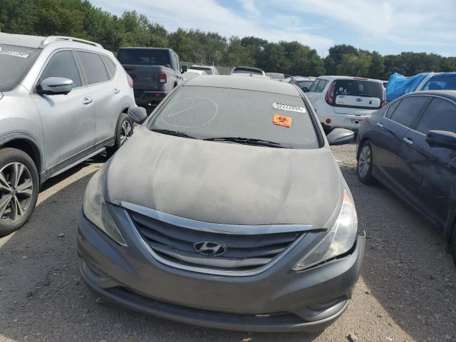 Photo 4 VIN: 5NPEB4AC3CH494779 - HYUNDAI SONATA GLS 