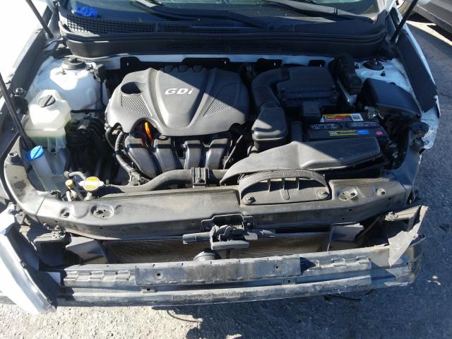 Photo 6 VIN: 5NPEB4AC3CH496595 - HYUNDAI SONATA GLS 