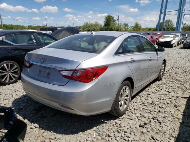 Photo 3 VIN: 5NPEB4AC3CH497696 - HYUNDAI SONATA GLS 