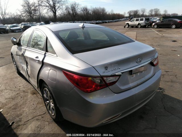 Photo 2 VIN: 5NPEB4AC3CH501293 - HYUNDAI SONATA 