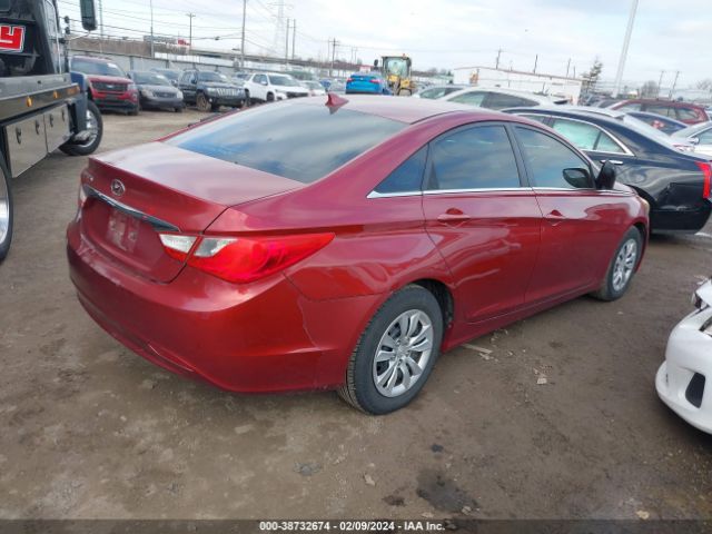 Photo 3 VIN: 5NPEB4AC3DH533002 - HYUNDAI SONATA 