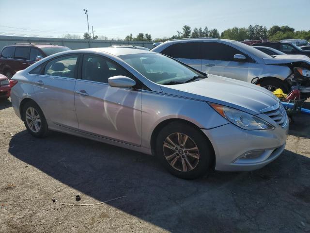 Photo 3 VIN: 5NPEB4AC3DH533534 - HYUNDAI SONATA 