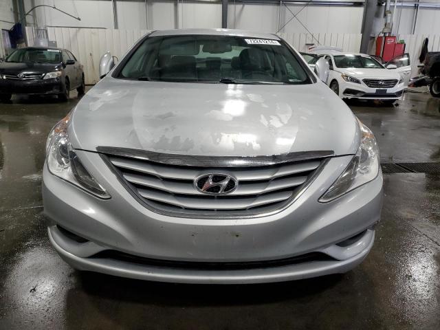 Photo 4 VIN: 5NPEB4AC3DH533856 - HYUNDAI SONATA GLS 