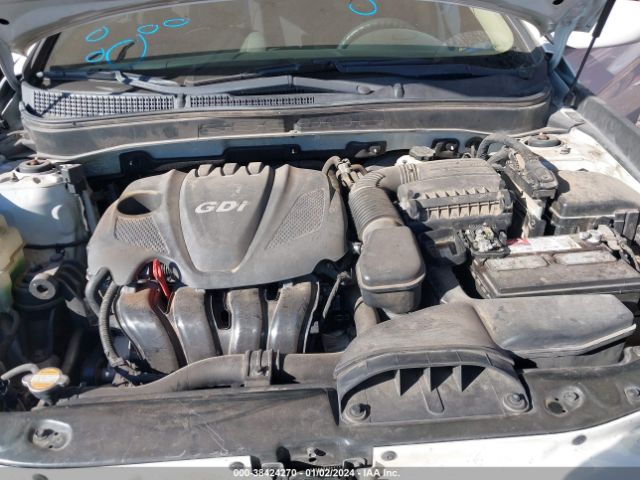 Photo 9 VIN: 5NPEB4AC3DH536563 - HYUNDAI SONATA 