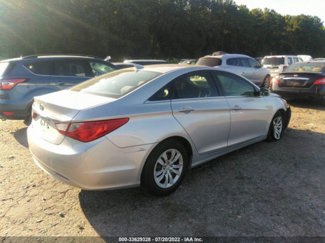 Photo 3 VIN: 5NPEB4AC3DH537129 - HYUNDAI SONATA 