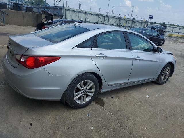 Photo 2 VIN: 5NPEB4AC3DH542461 - HYUNDAI SONATA GLS 