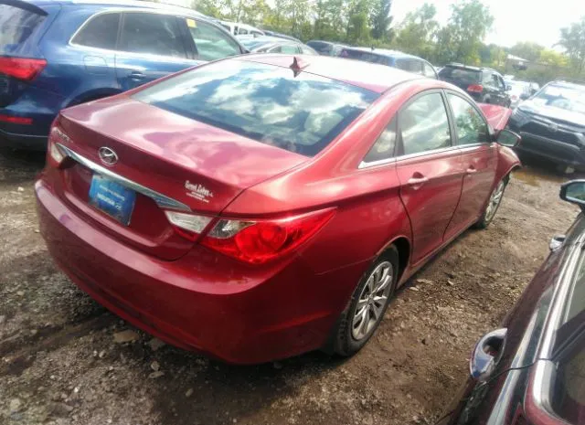 Photo 3 VIN: 5NPEB4AC3DH552780 - HYUNDAI SONATA 