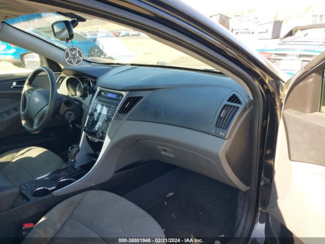 Photo 4 VIN: 5NPEB4AC3DH553850 - HYUNDAI SONATA 