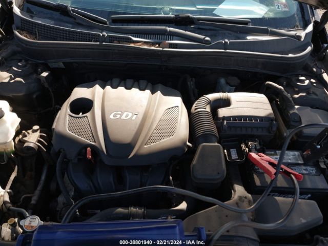 Photo 9 VIN: 5NPEB4AC3DH553850 - HYUNDAI SONATA 