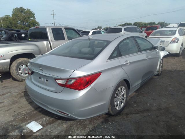 Photo 3 VIN: 5NPEB4AC3DH554870 - HYUNDAI SONATA 