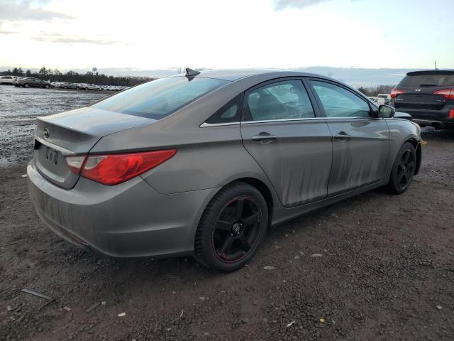 Photo 2 VIN: 5NPEB4AC3DH555548 - HYUNDAI SONATA 