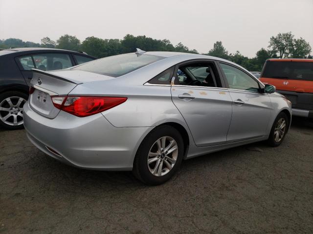 Photo 2 VIN: 5NPEB4AC3DH559406 - HYUNDAI SONATA GLS 