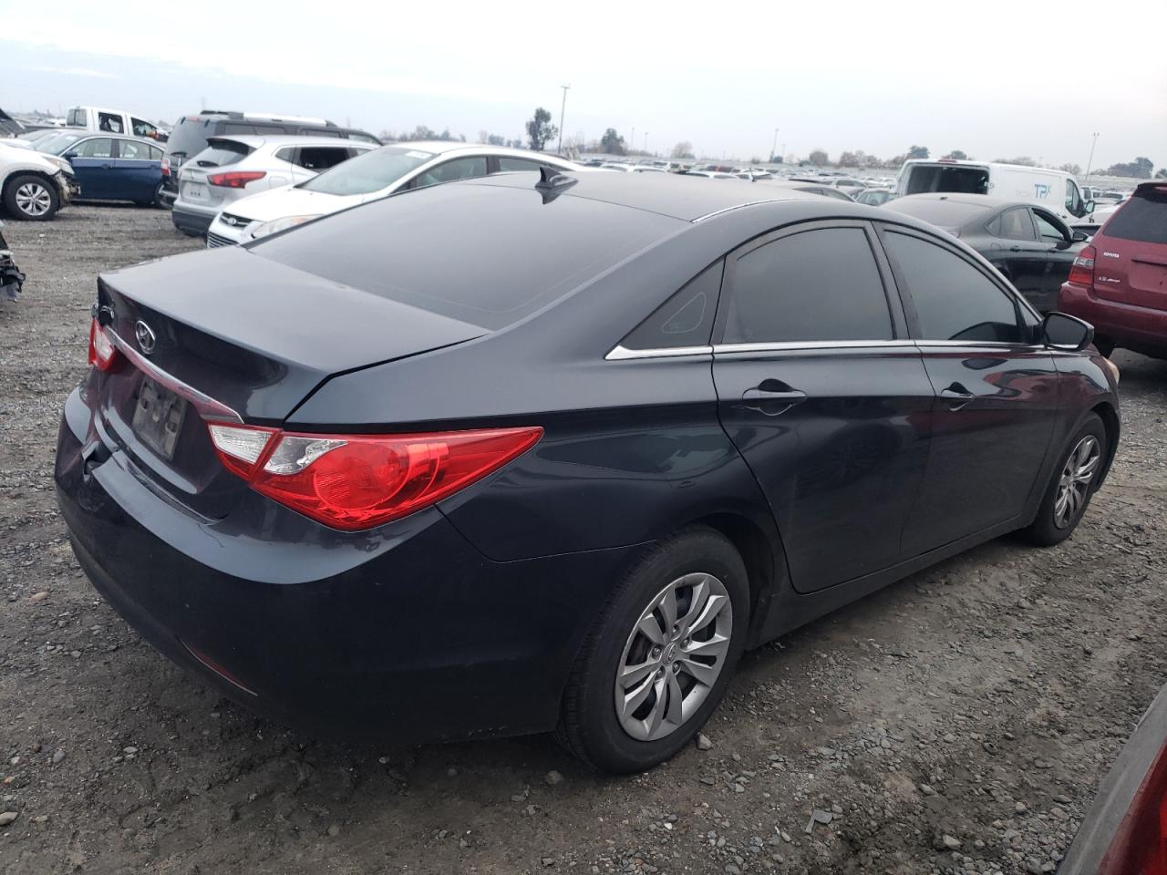 Photo 2 VIN: 5NPEB4AC3DH563214 - HYUNDAI SONATA 