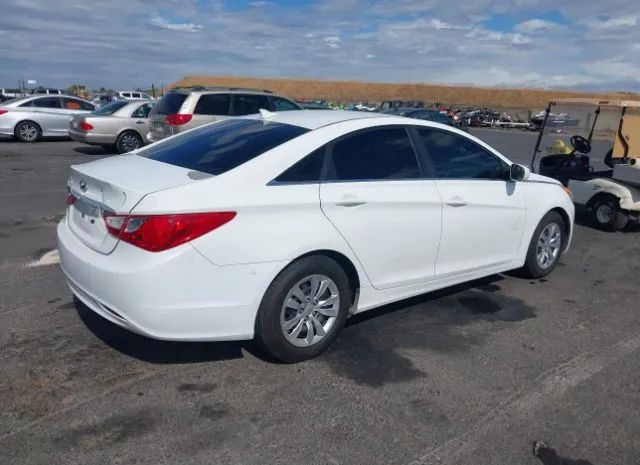 Photo 3 VIN: 5NPEB4AC3DH573418 - HYUNDAI SONATA 