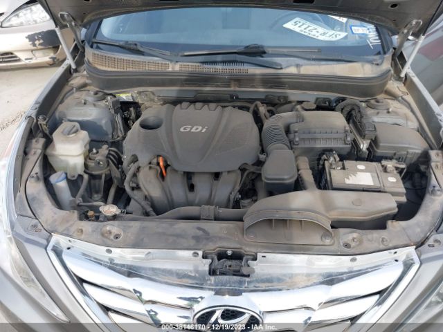 Photo 9 VIN: 5NPEB4AC3DH575556 - HYUNDAI SONATA 