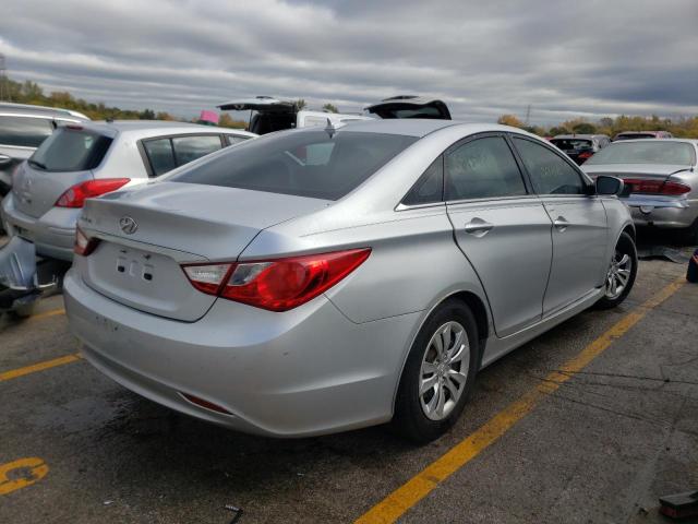 Photo 3 VIN: 5NPEB4AC3DH591837 - HYUNDAI SONATA GLS 