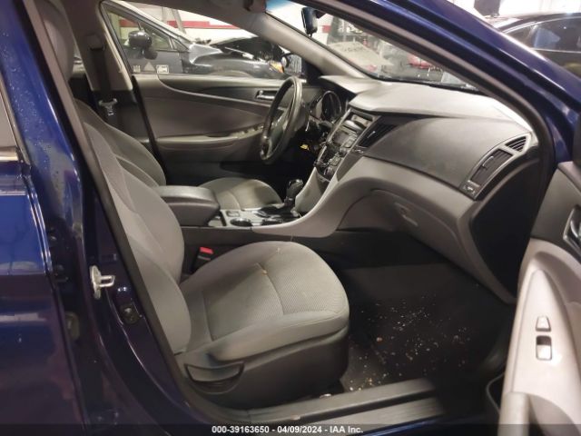 Photo 4 VIN: 5NPEB4AC3DH610578 - HYUNDAI SONATA 