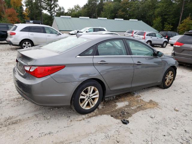 Photo 2 VIN: 5NPEB4AC3DH619300 - HYUNDAI SONATA GLS 