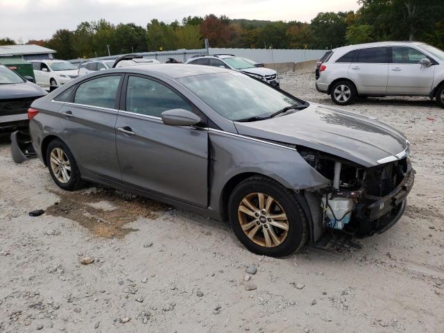 Photo 3 VIN: 5NPEB4AC3DH619300 - HYUNDAI SONATA GLS 