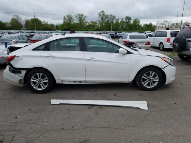 Photo 8 VIN: 5NPEB4AC3DH630135 - HYUNDAI SONATA GLS 