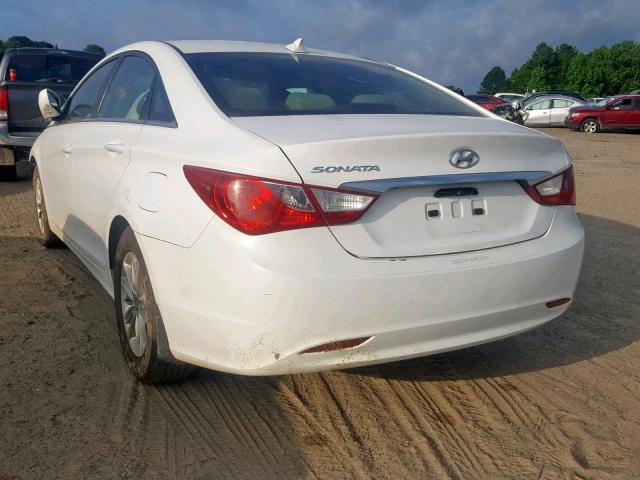 Photo 2 VIN: 5NPEB4AC3DH633892 - HYUNDAI SONATA GLS 