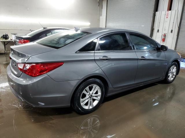 Photo 2 VIN: 5NPEB4AC3DH638946 - HYUNDAI SONATA 