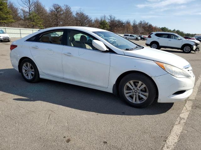 Photo 3 VIN: 5NPEB4AC3DH645329 - HYUNDAI SONATA GLS 