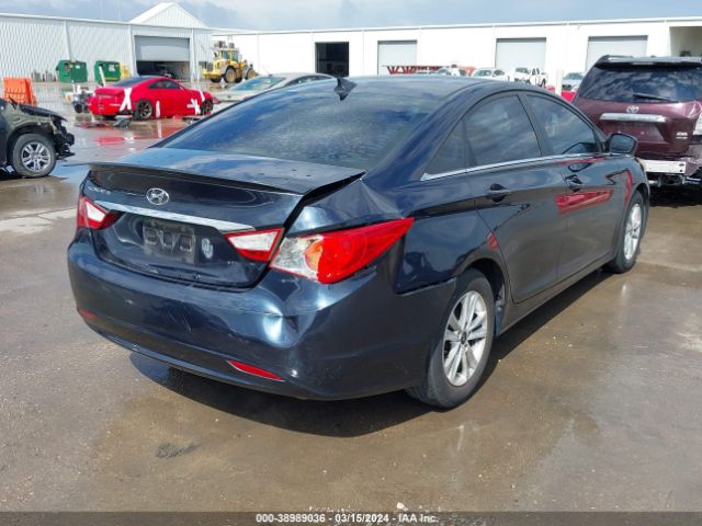 Photo 3 VIN: 5NPEB4AC3DH649204 - HYUNDAI SONATA 