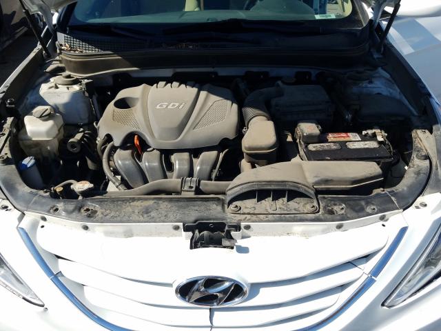 Photo 6 VIN: 5NPEB4AC3DH655956 - HYUNDAI SONATA GLS 