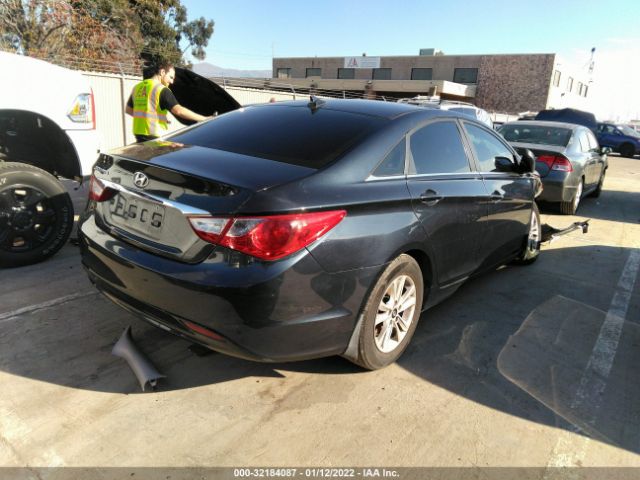 Photo 3 VIN: 5NPEB4AC3DH656041 - HYUNDAI SONATA 