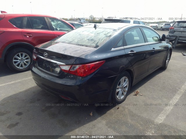 Photo 3 VIN: 5NPEB4AC3DH659389 - HYUNDAI SONATA 