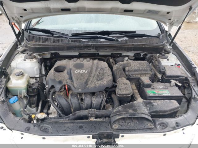 Photo 9 VIN: 5NPEB4AC3DH660851 - HYUNDAI SONATA 