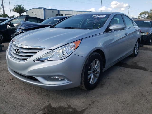 Photo 1 VIN: 5NPEB4AC3DH669744 - HYUNDAI SONATA GLS 