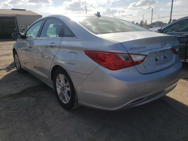 Photo 2 VIN: 5NPEB4AC3DH669744 - HYUNDAI SONATA GLS 