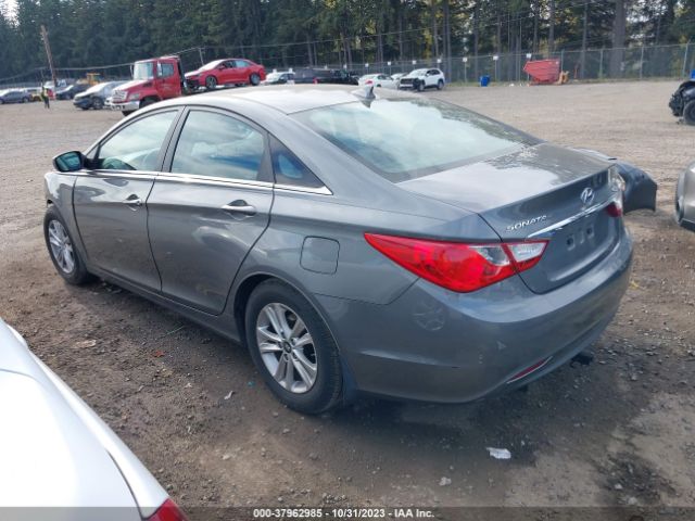 Photo 2 VIN: 5NPEB4AC3DH673664 - HYUNDAI SONATA 