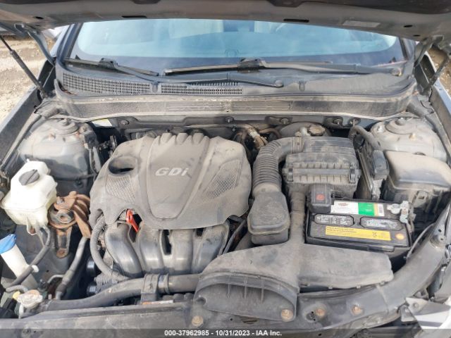 Photo 9 VIN: 5NPEB4AC3DH673664 - HYUNDAI SONATA 