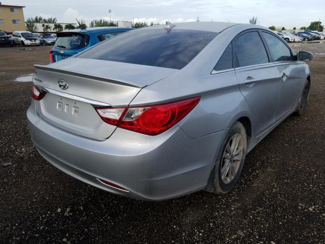 Photo 3 VIN: 5NPEB4AC3DH673891 - HYUNDAI SONATA GLS 