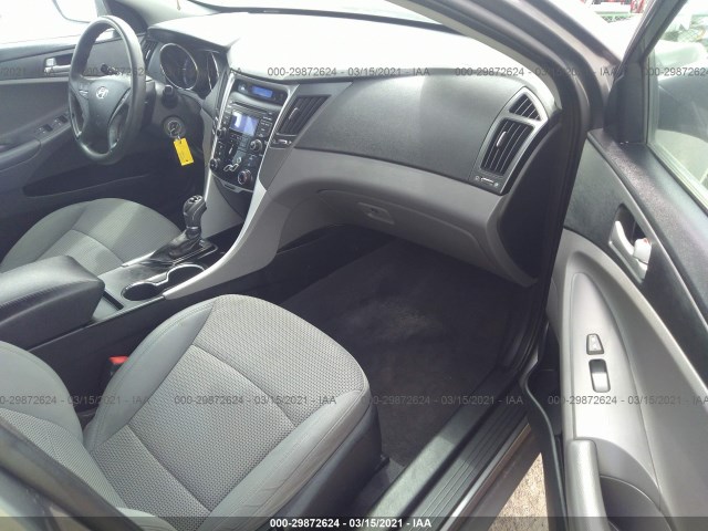 Photo 4 VIN: 5NPEB4AC3DH692165 - HYUNDAI SONATA 