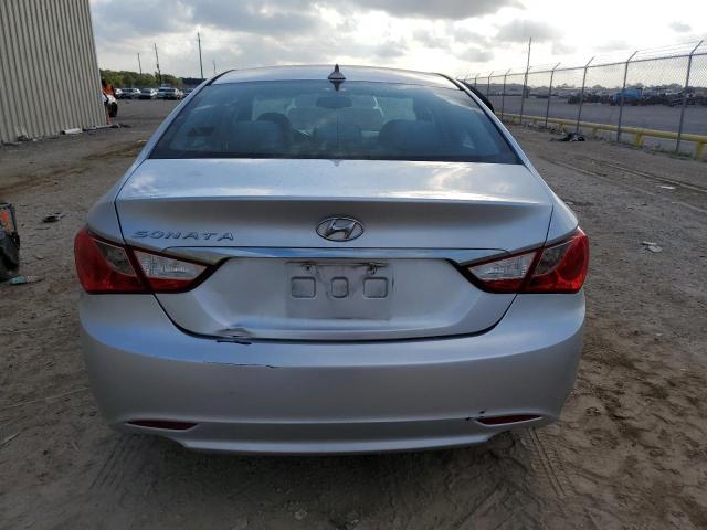 Photo 5 VIN: 5NPEB4AC3DH695552 - HYUNDAI SONATA GLS 