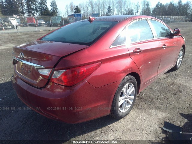 Photo 3 VIN: 5NPEB4AC3DH698743 - HYUNDAI SONATA 