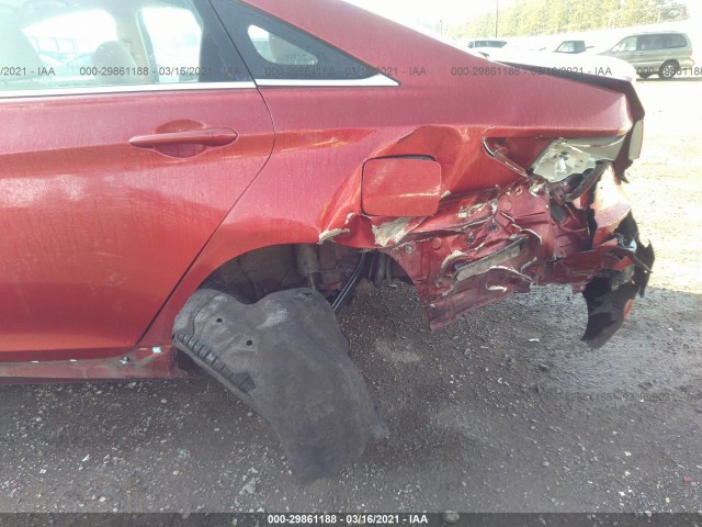 Photo 5 VIN: 5NPEB4AC3DH698743 - HYUNDAI SONATA 