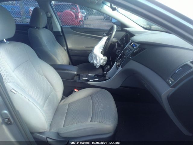 Photo 4 VIN: 5NPEB4AC3DH702757 - HYUNDAI SONATA 