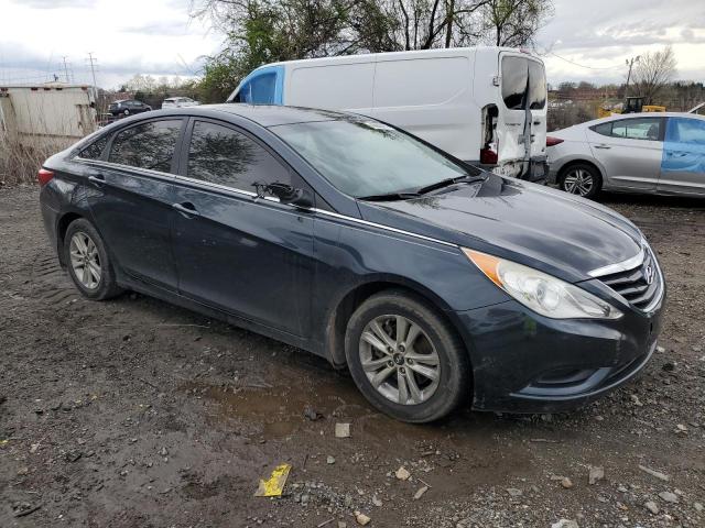 Photo 3 VIN: 5NPEB4AC3DH704704 - HYUNDAI SONATA 