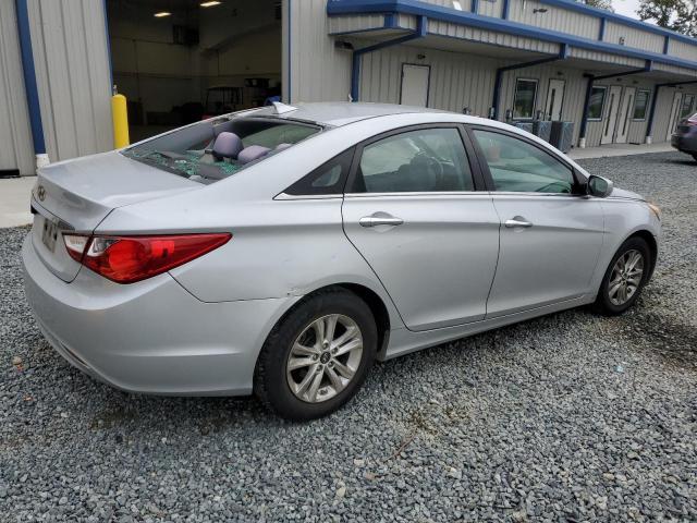 Photo 2 VIN: 5NPEB4AC3DH705058 - HYUNDAI SONATA GLS 