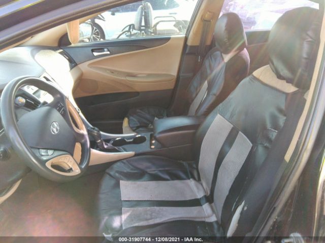 Photo 4 VIN: 5NPEB4AC3DH708011 - HYUNDAI SONATA 