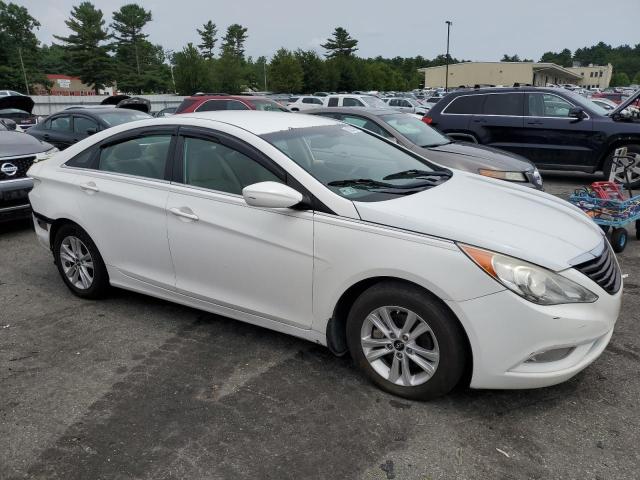 Photo 3 VIN: 5NPEB4AC3DH710003 - HYUNDAI SONATA 