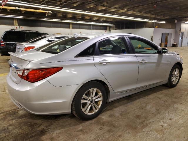 Photo 2 VIN: 5NPEB4AC3DH714472 - HYUNDAI SONATA 