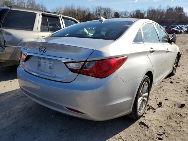 Photo 3 VIN: 5NPEB4AC3DH722801 - HYUNDAI SONATA GL 